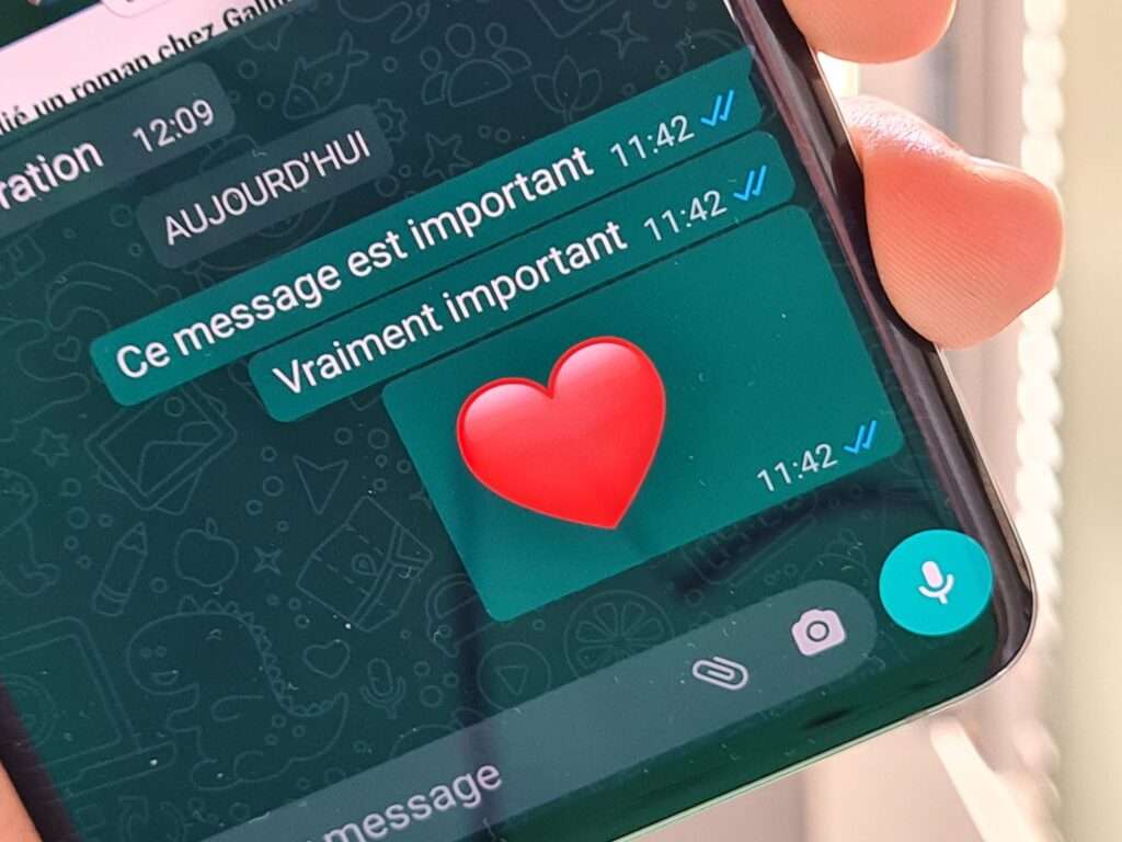 Comment accéder aux messages texte sur un téléphone portablemanière anonyme